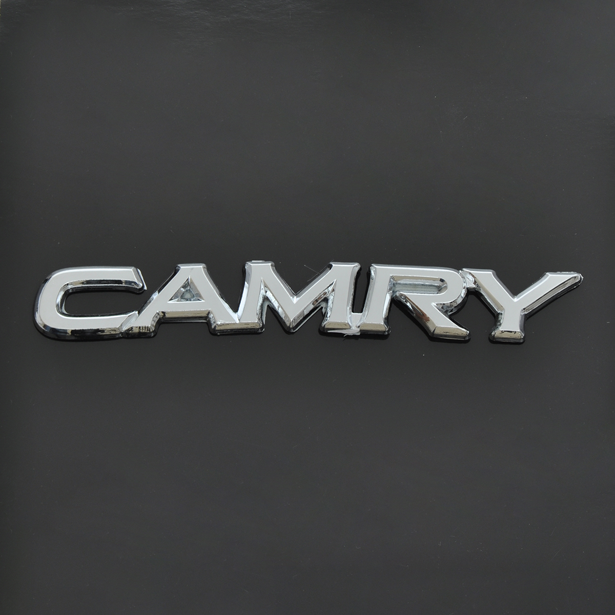 Эмблема - надпись "CAMRY" скотч 160х22 мм